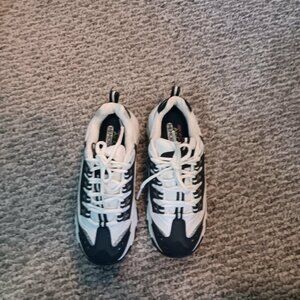 Woman's Skechers Navy white and silver sparkle size 6 D'lites